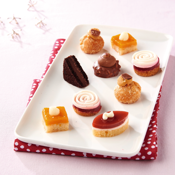 48 Petits Fours Art Deco 